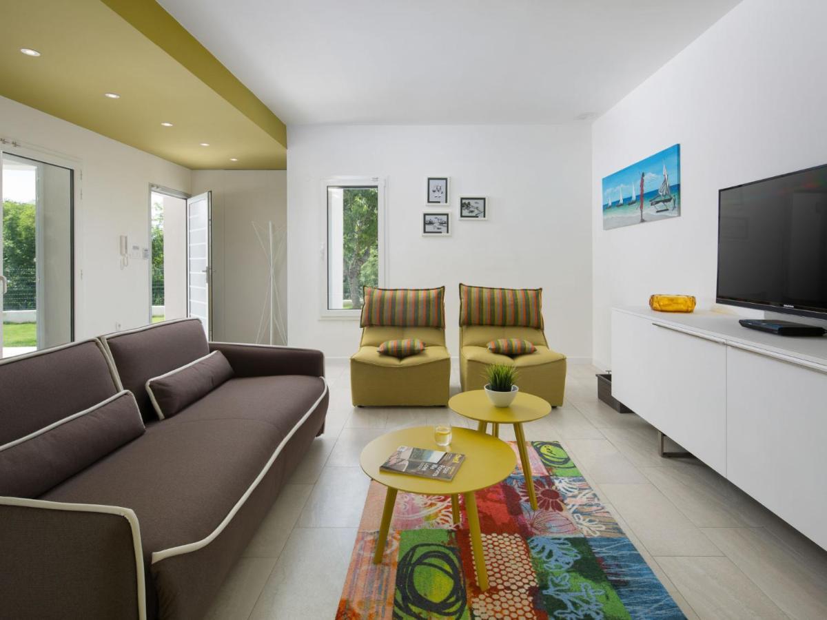Villa Debora By Interhome Diminići エクステリア 写真